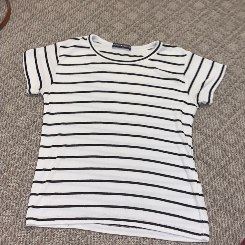 brandy melville tee